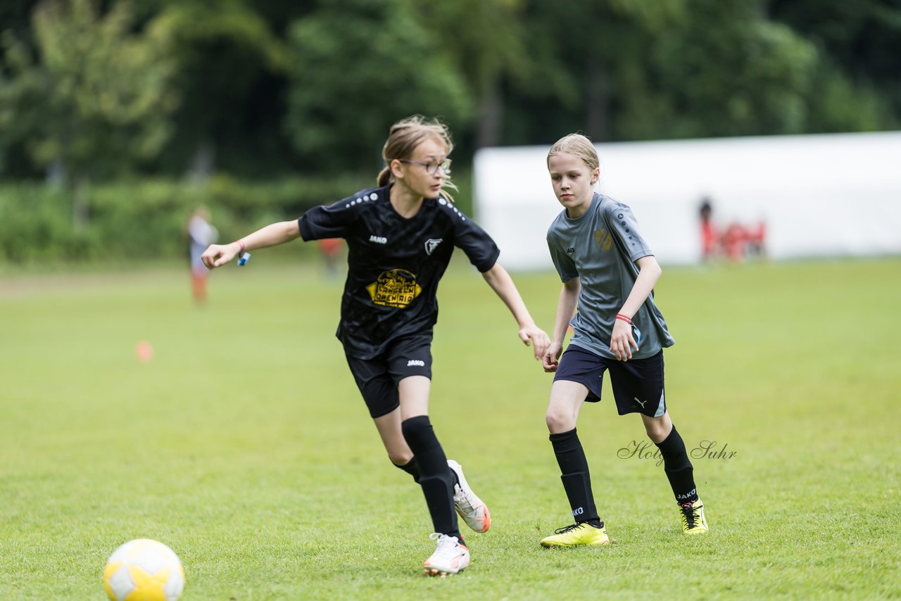 Bild 436 - Loewinnen Cup